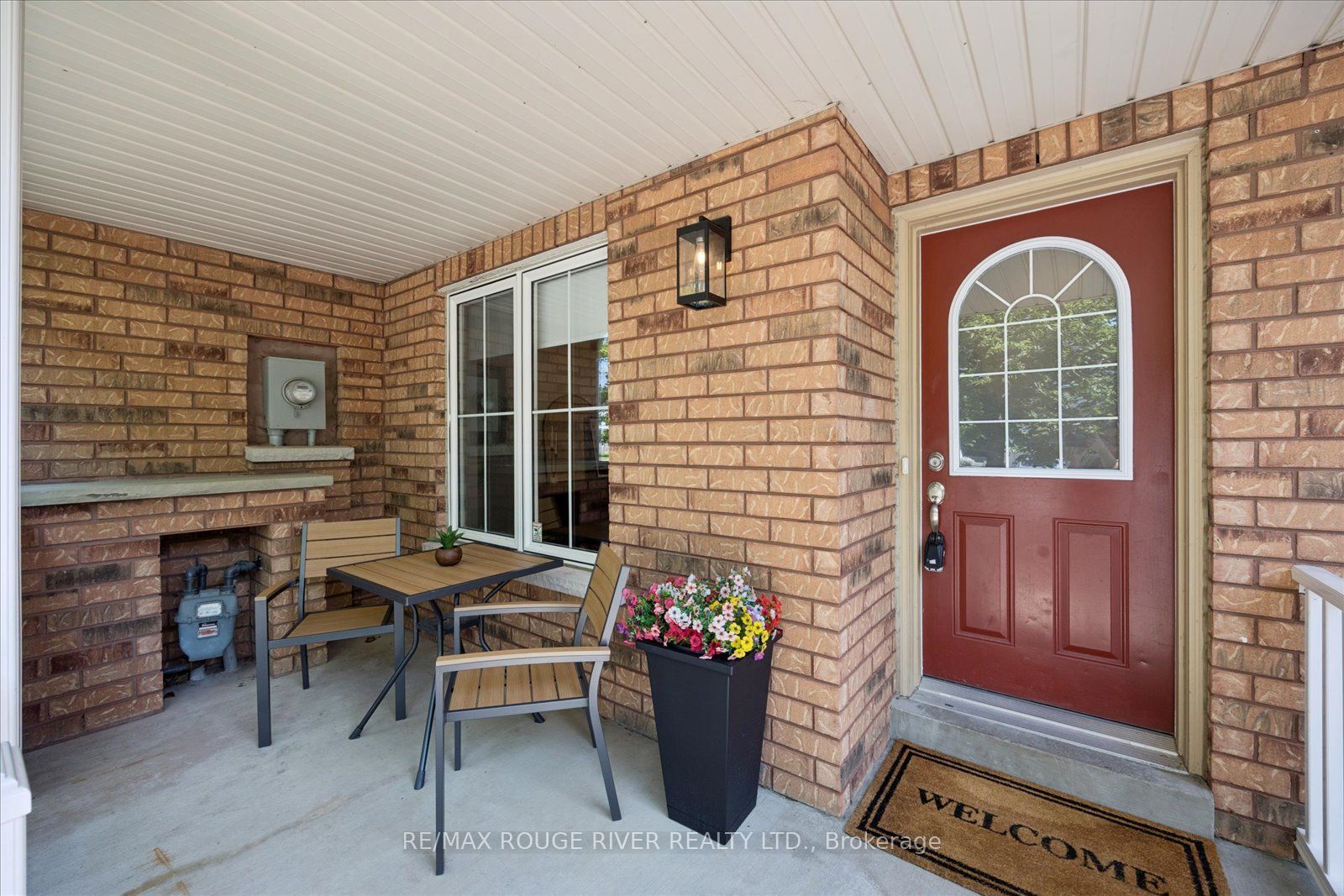 37 Burwell Street Property Photo 2