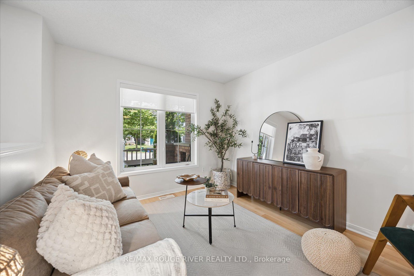 37 Burwell Street Property Photo 5