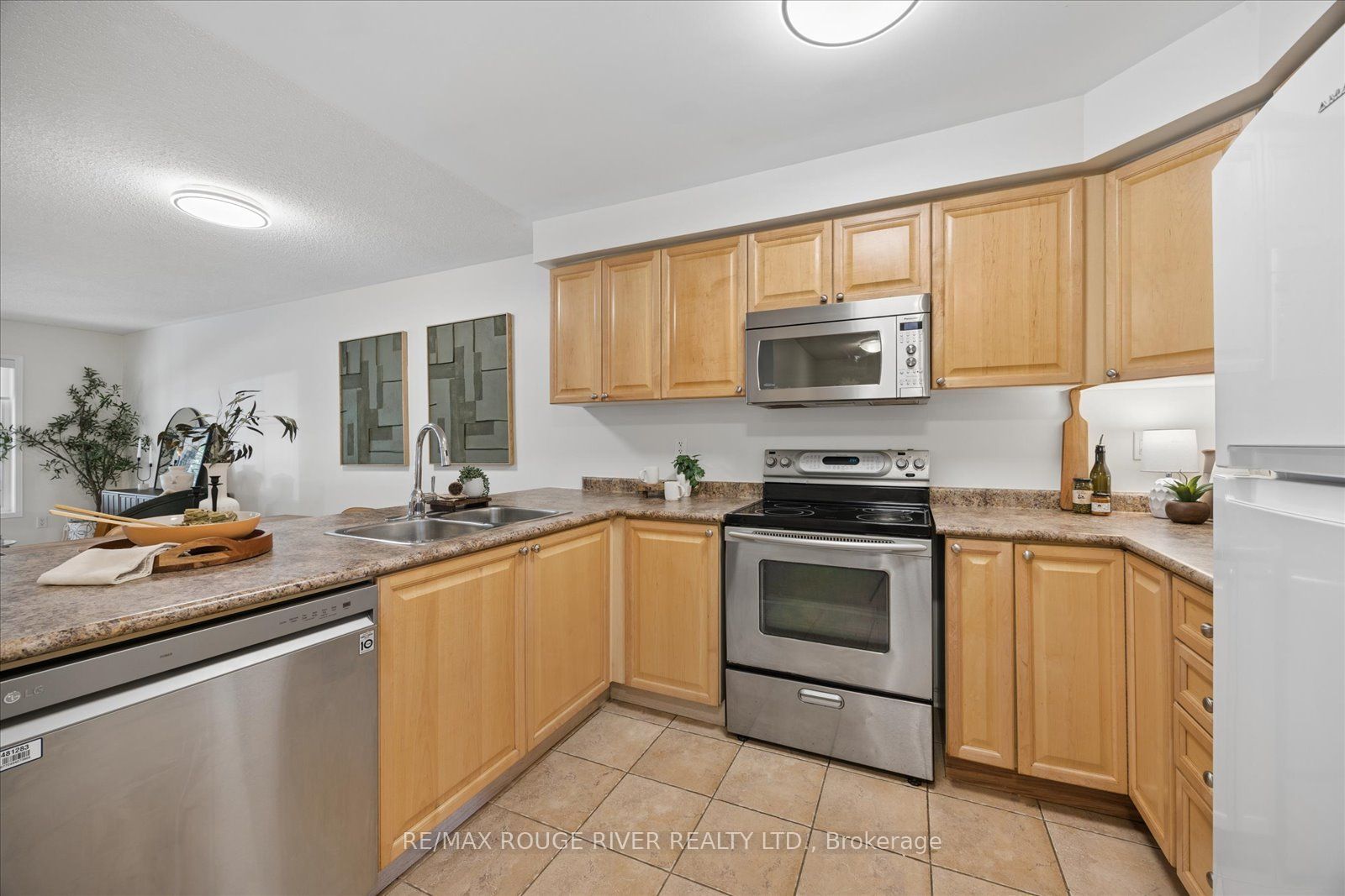 37 Burwell Street Property Photo 12