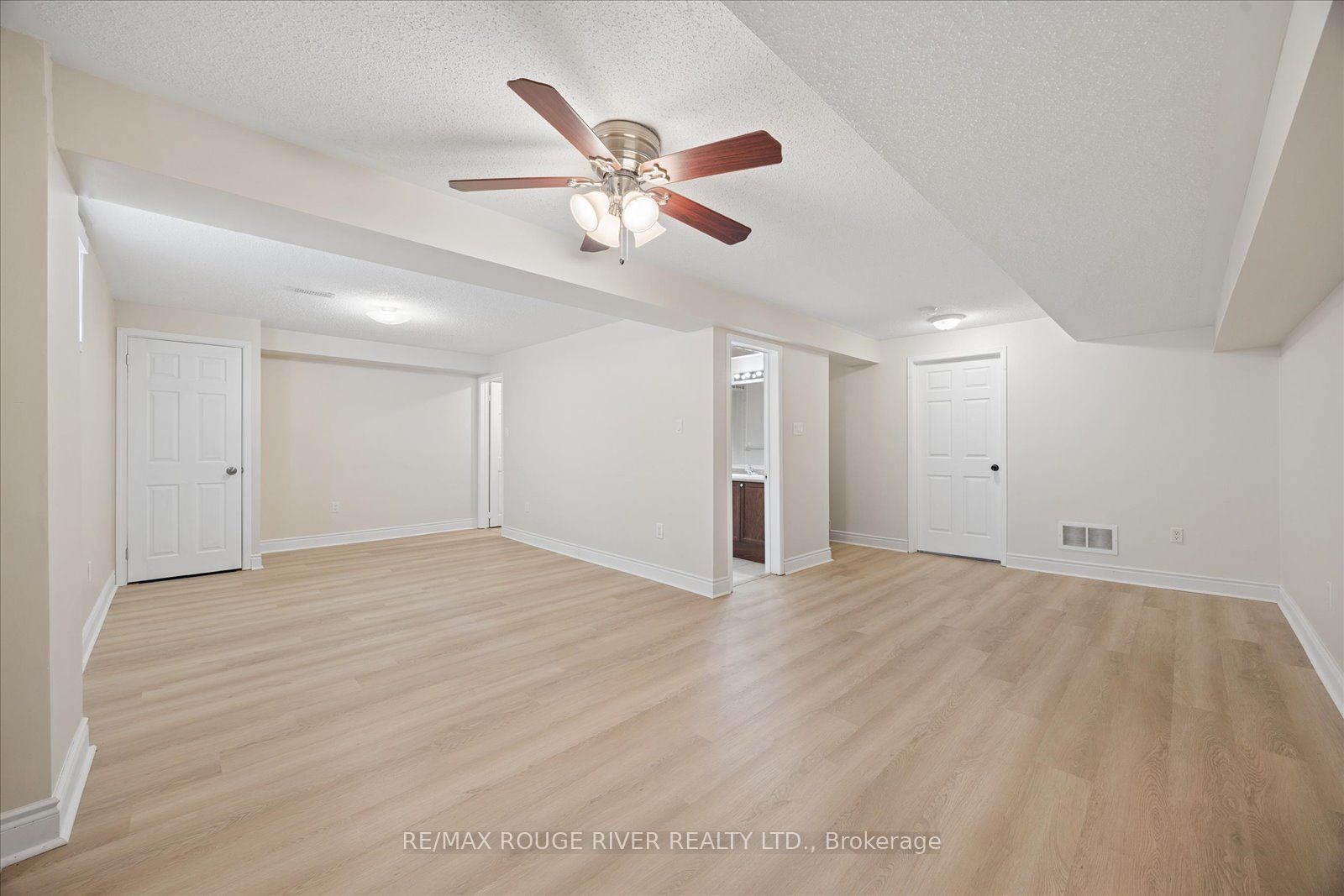 37 Burwell Street Property Photo 25