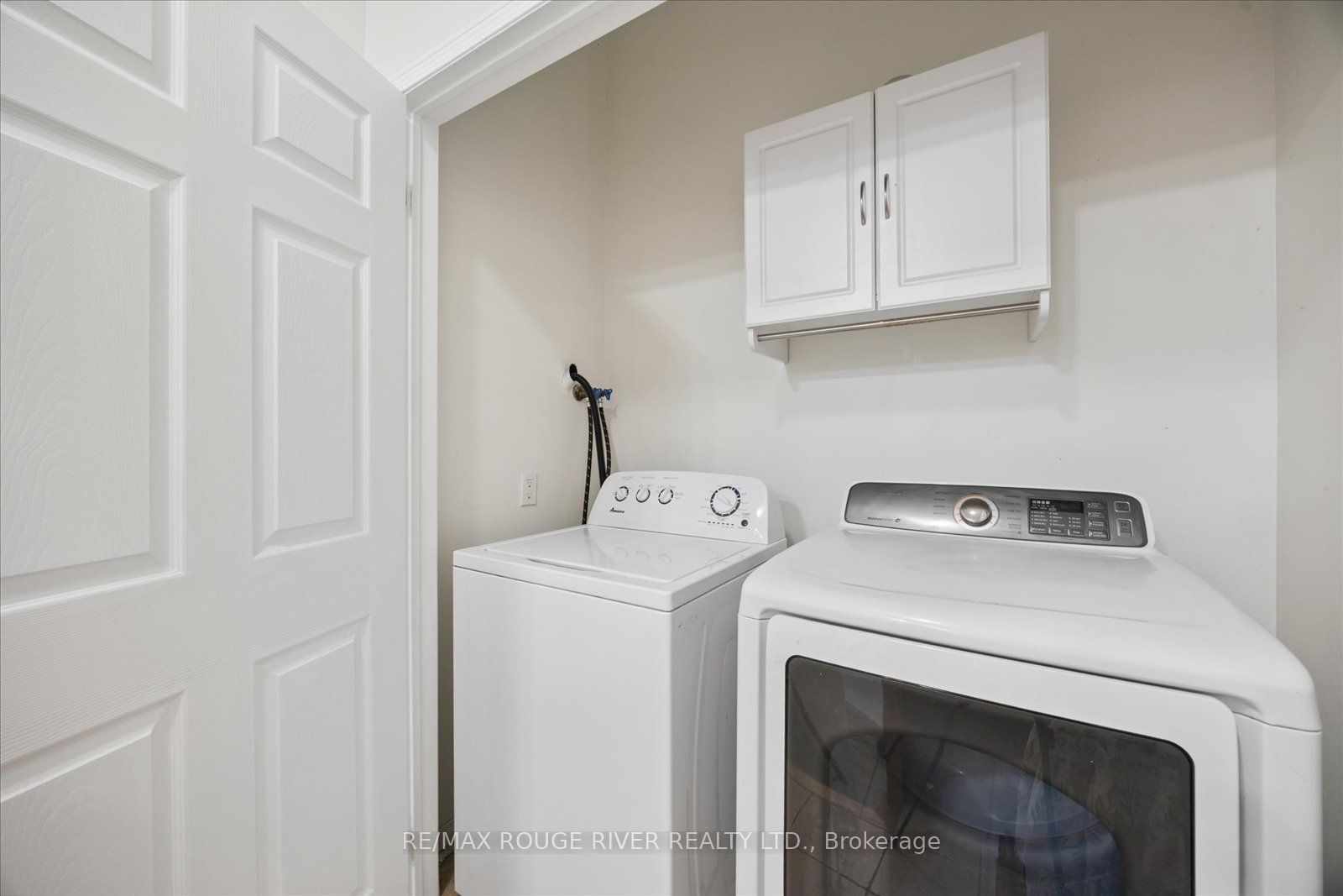 37 Burwell Street Property Photo 28