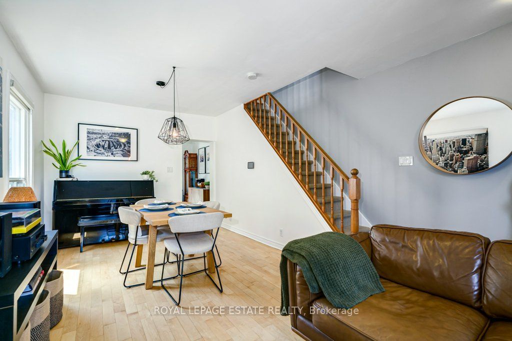 82 August Avenue Property Photo 6