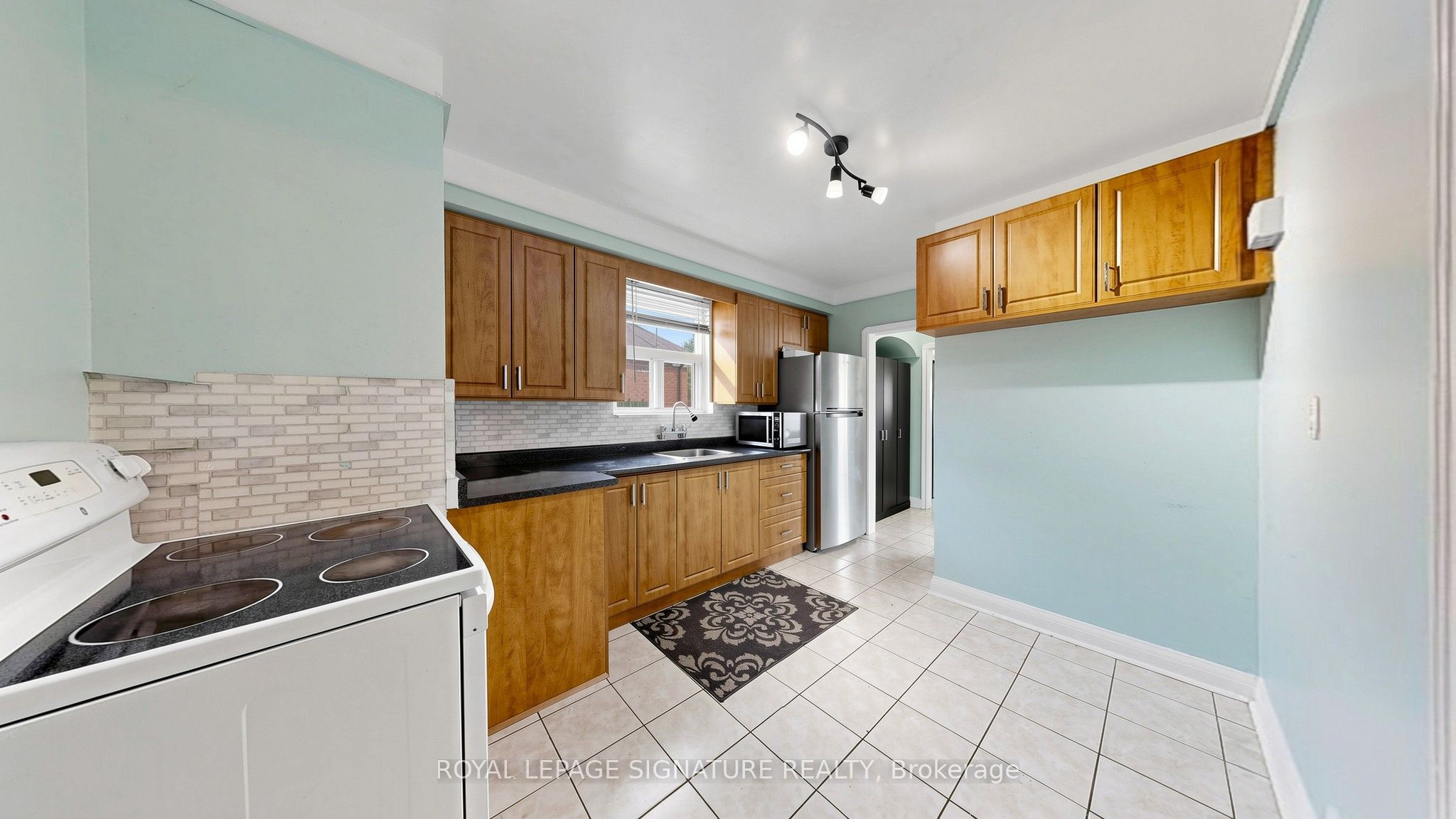 14 Valdane Drive Property Photo 11