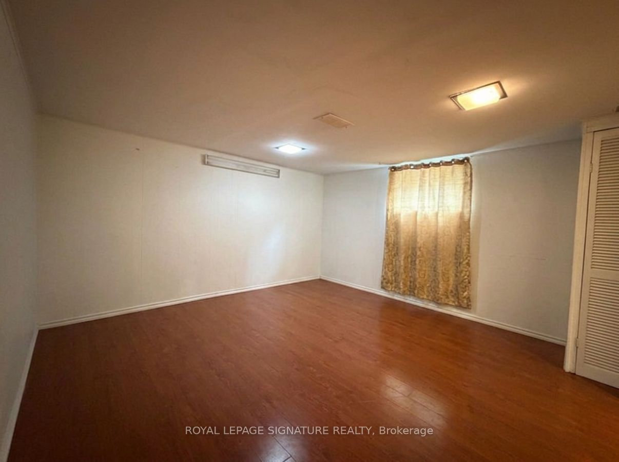 14 Valdane Drive Property Photo 32