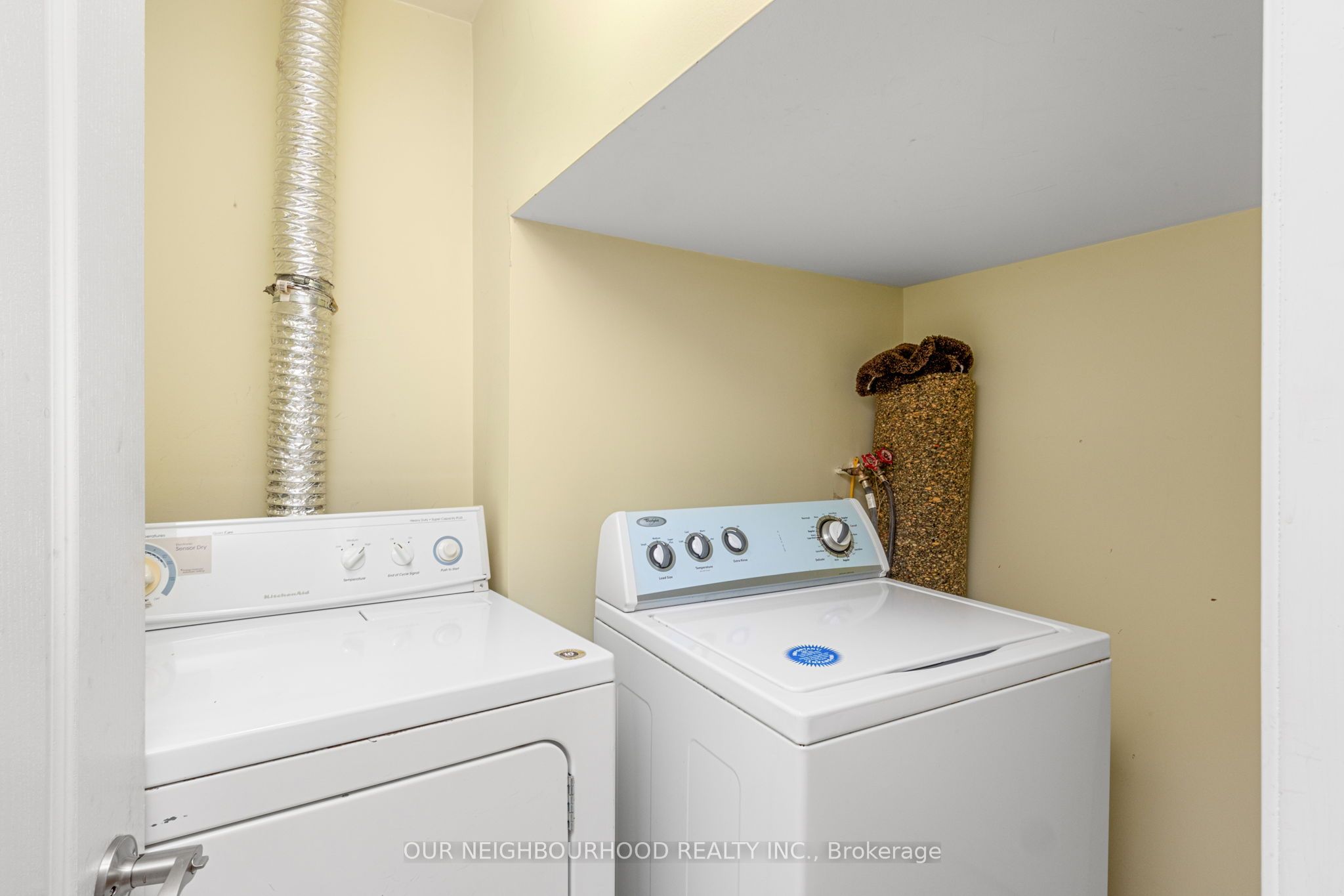 14 Tarsus Crescent Bsmt-st Property Photo 7