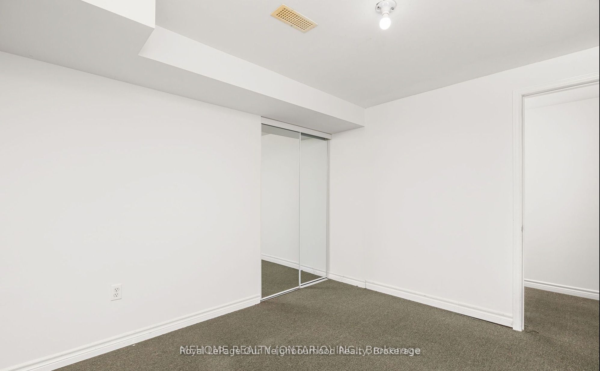 14 Tarsus Crescent Bsmt 2 Property Photo 6