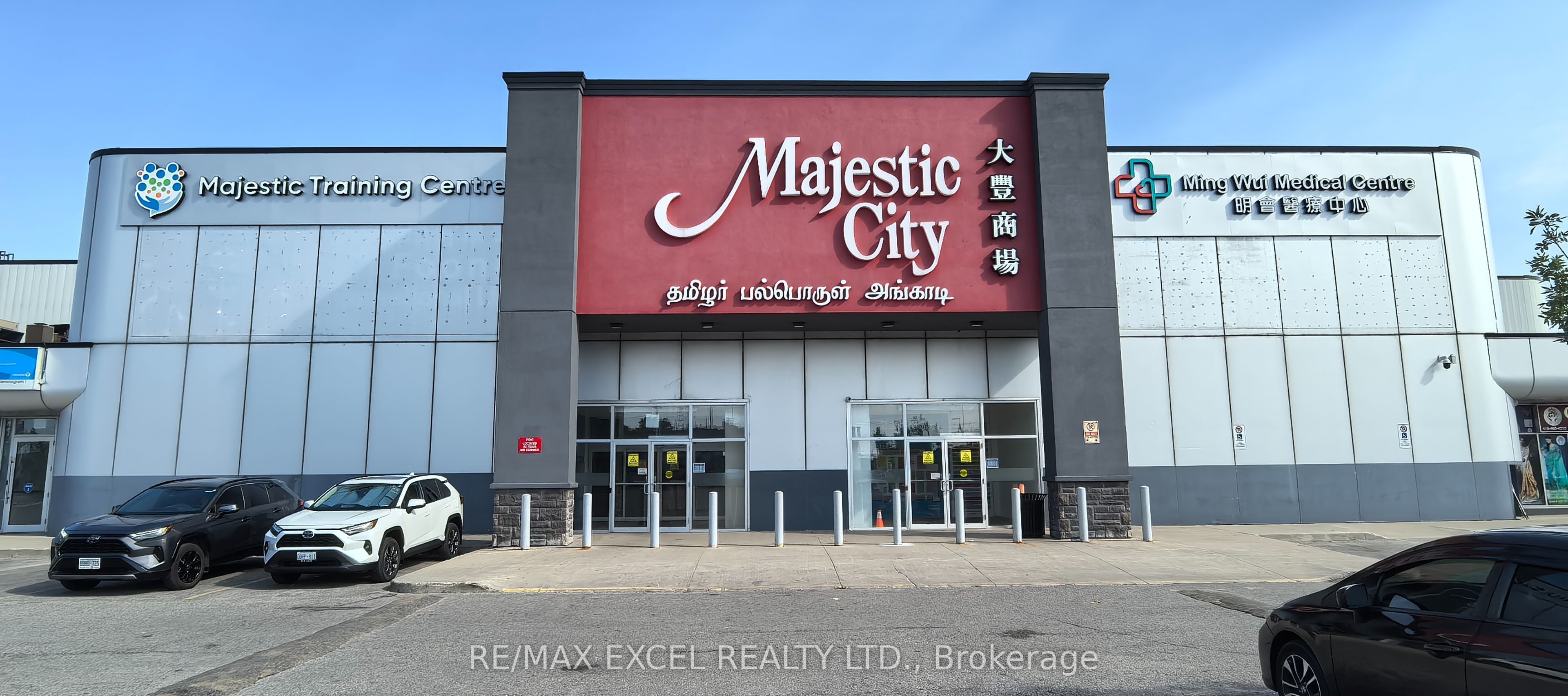 2900 Markham Road F12 Property Photo 1
