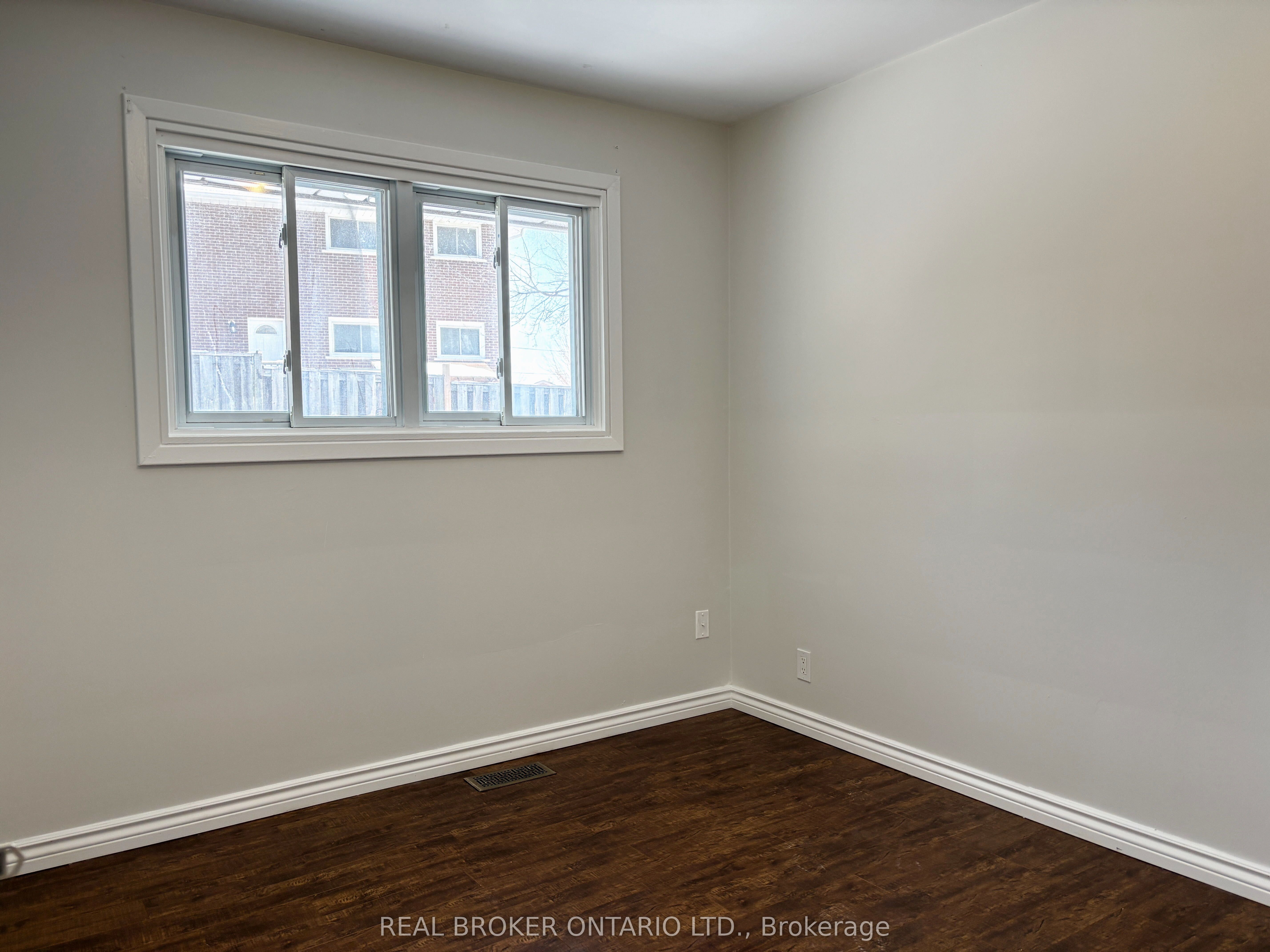 327 Dover Street Main Fl Property Photo 10