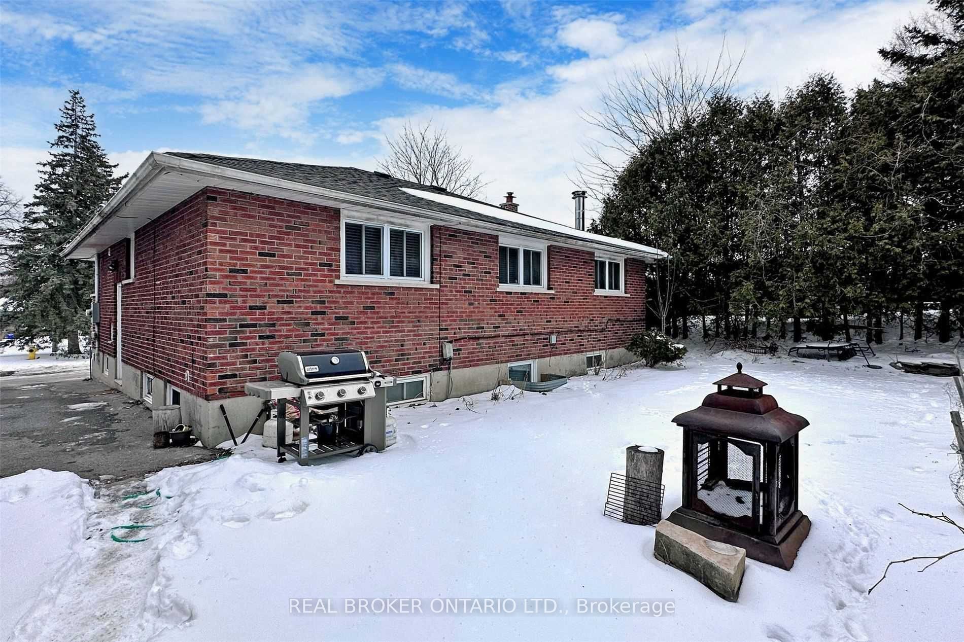 327 Dover Street Main Fl Property Photo 13