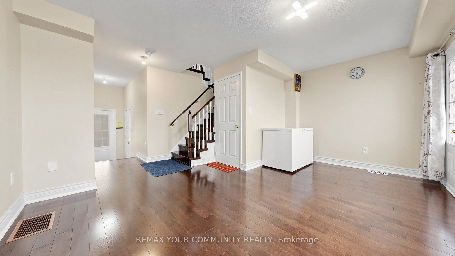 936 Audley Road Property Photo 6