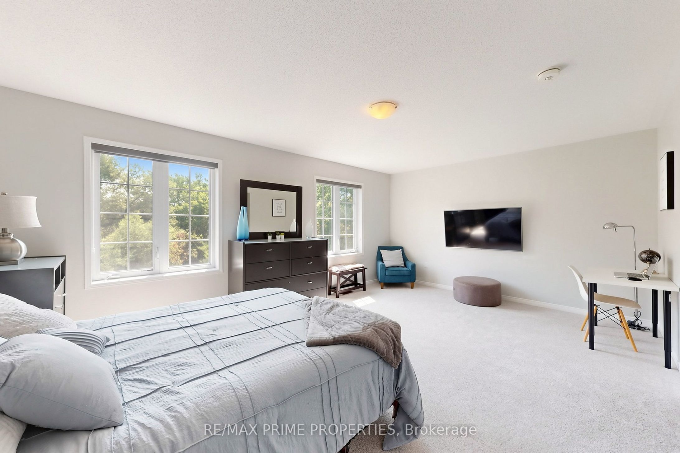 11 Keenlyside Lane Property Photo 17