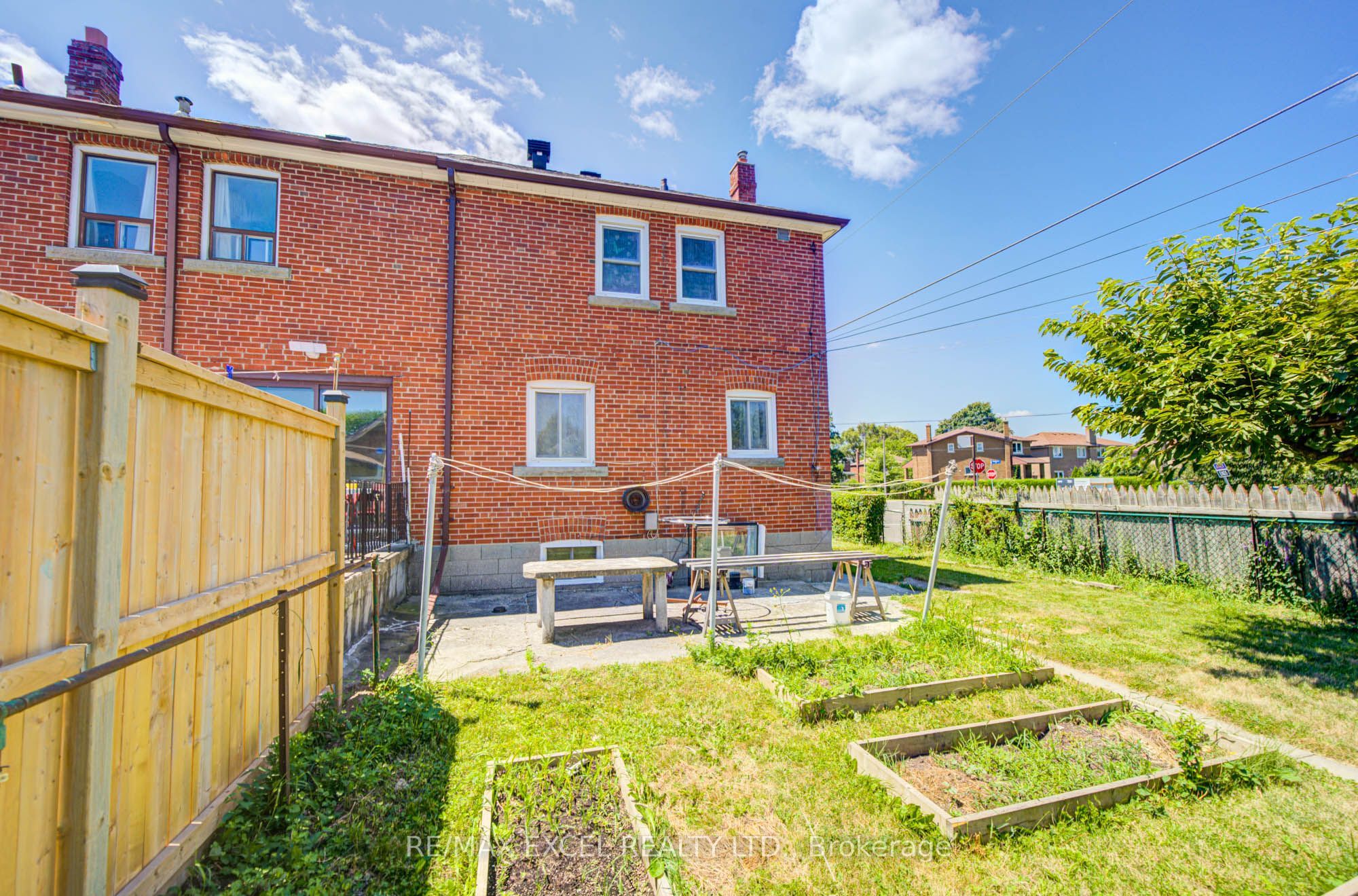 39 Kilmarnock Avenue Property Photo 44