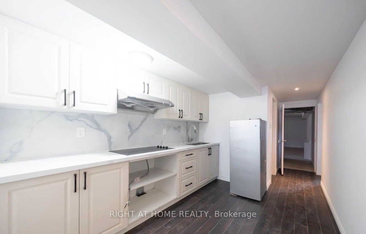 46 Shrewsbury Square Lower Property Photo 6