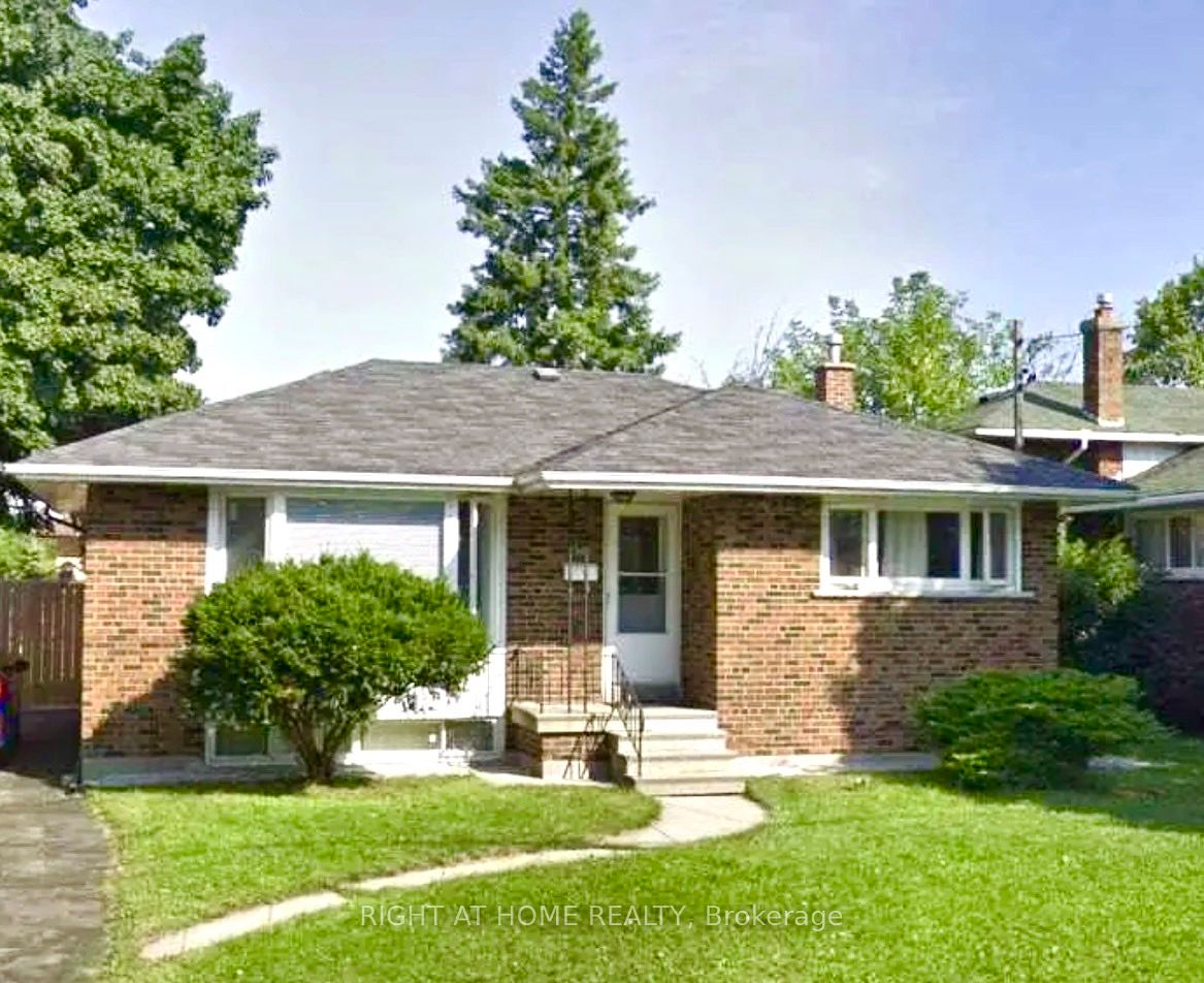 46 Shrewsbury Square Lower Property Photo 12