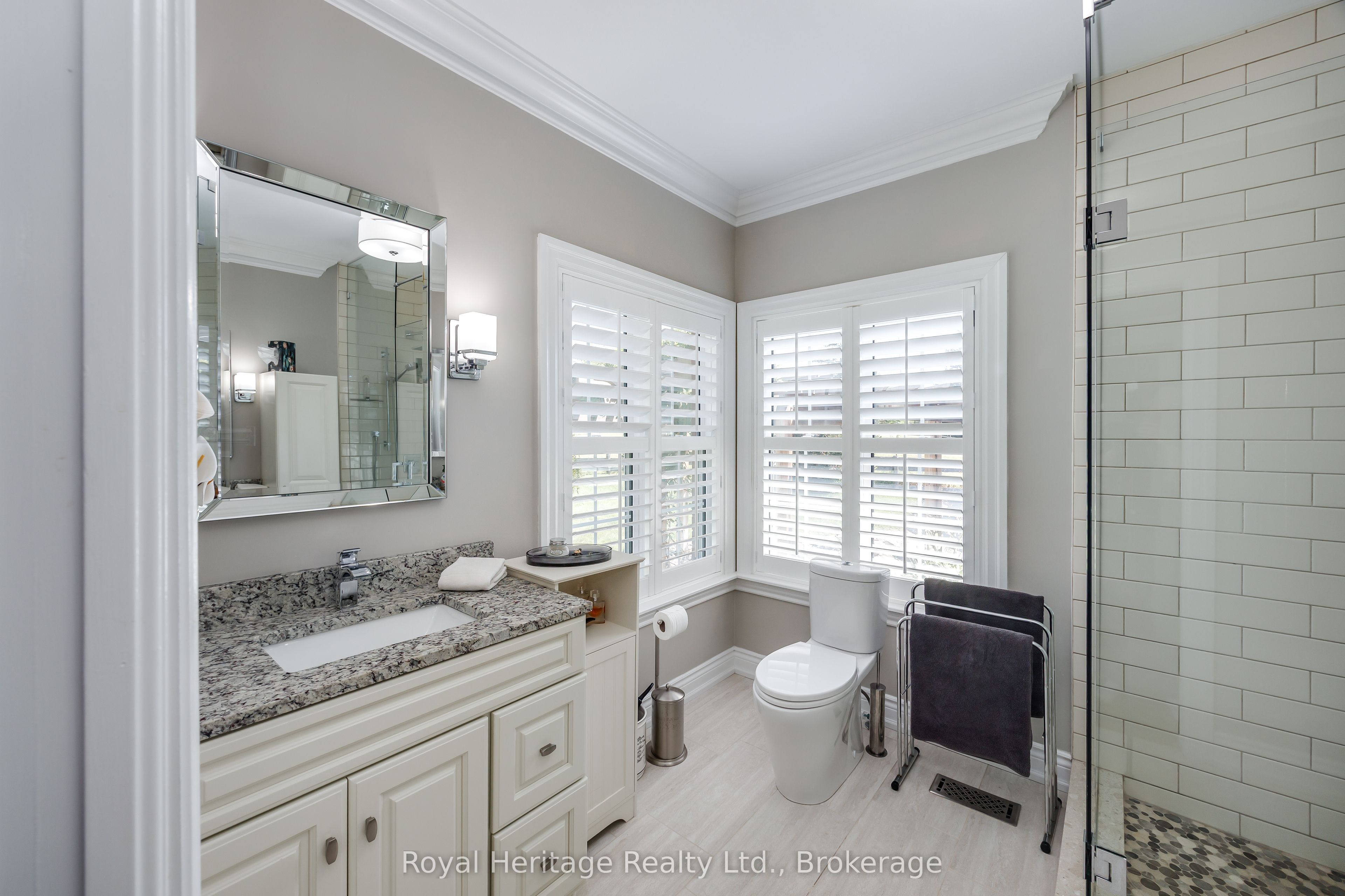 465 Chalk Lake Road Property Photo 16