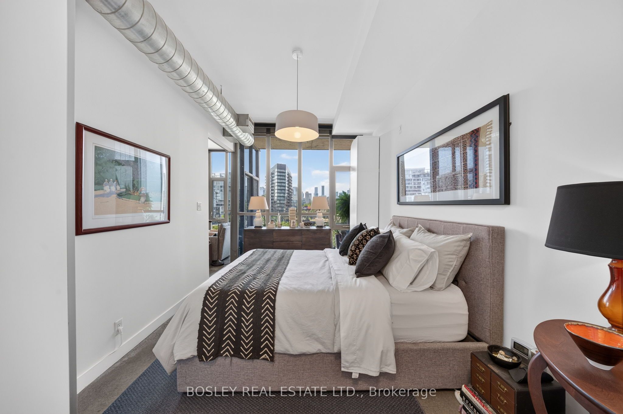 625 Queen Street E 505 Property Photo 13