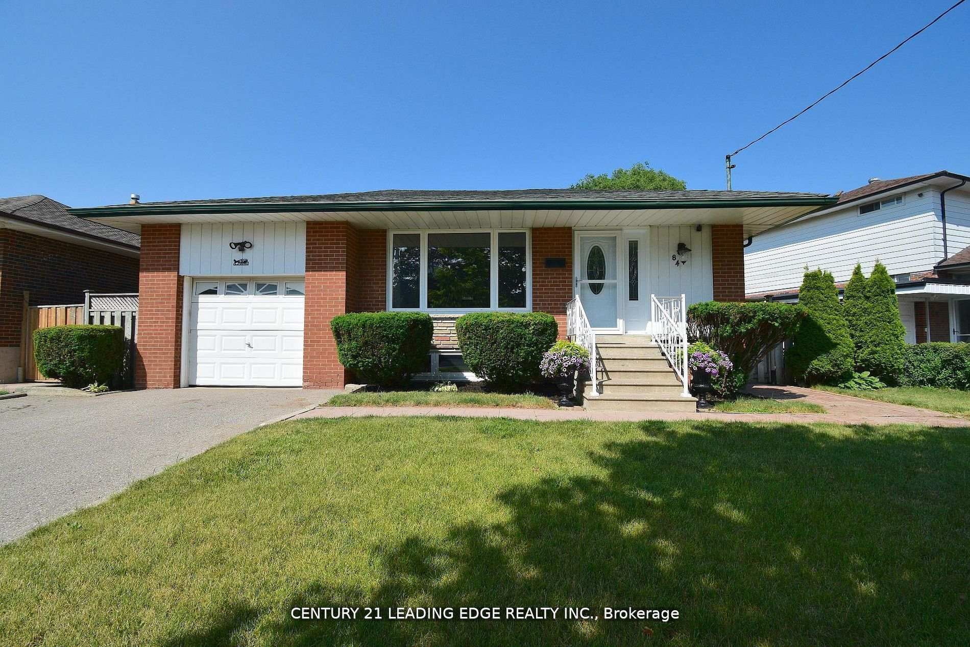 84 Allanford Road Property Photo 2