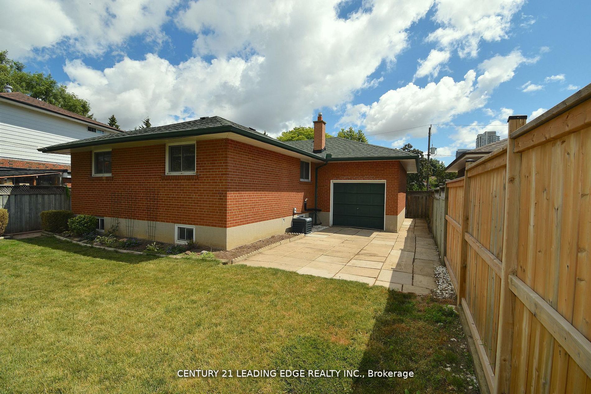 84 Allanford Road Property Photo 7