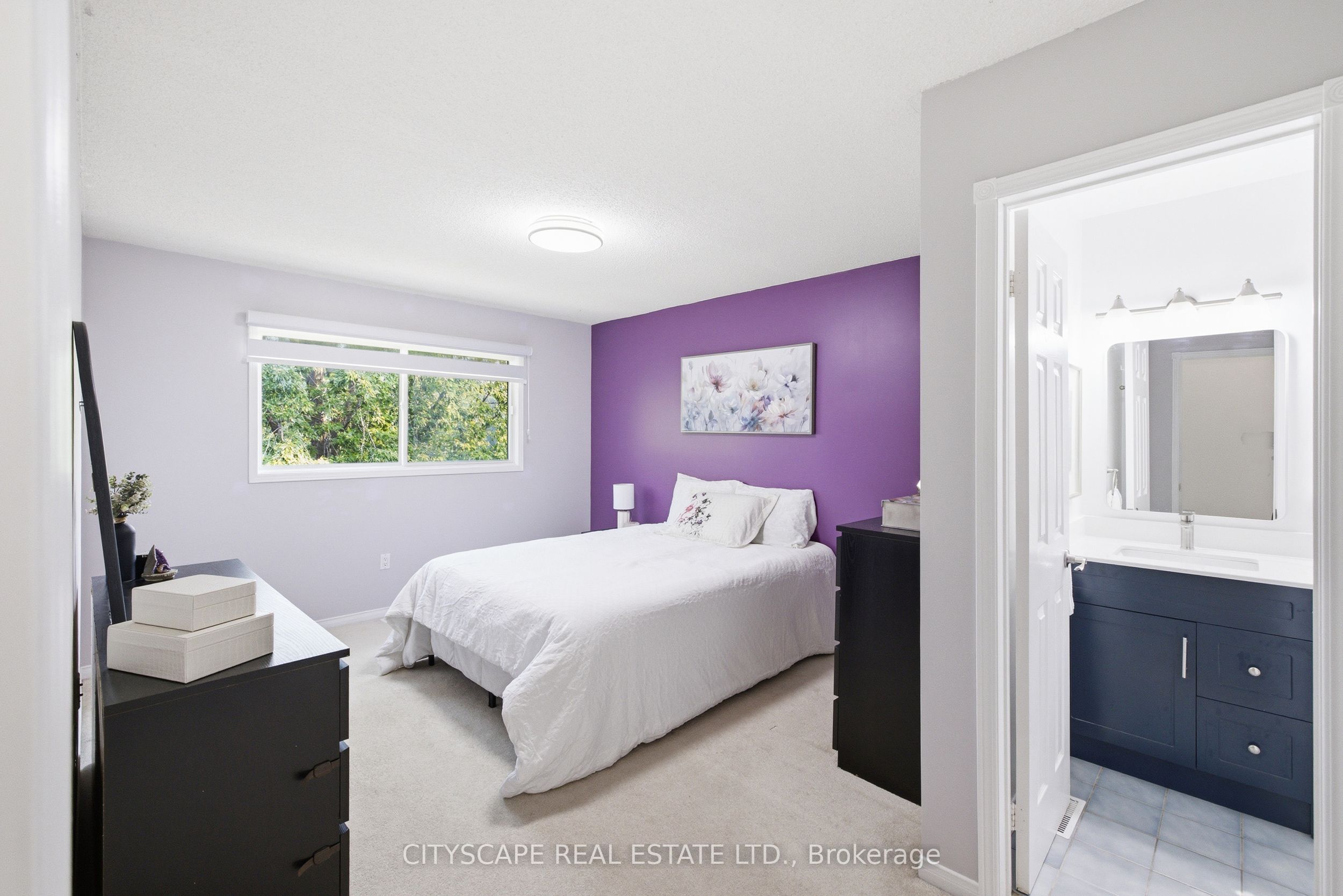 1143 Windgrove Square Property Photo 20