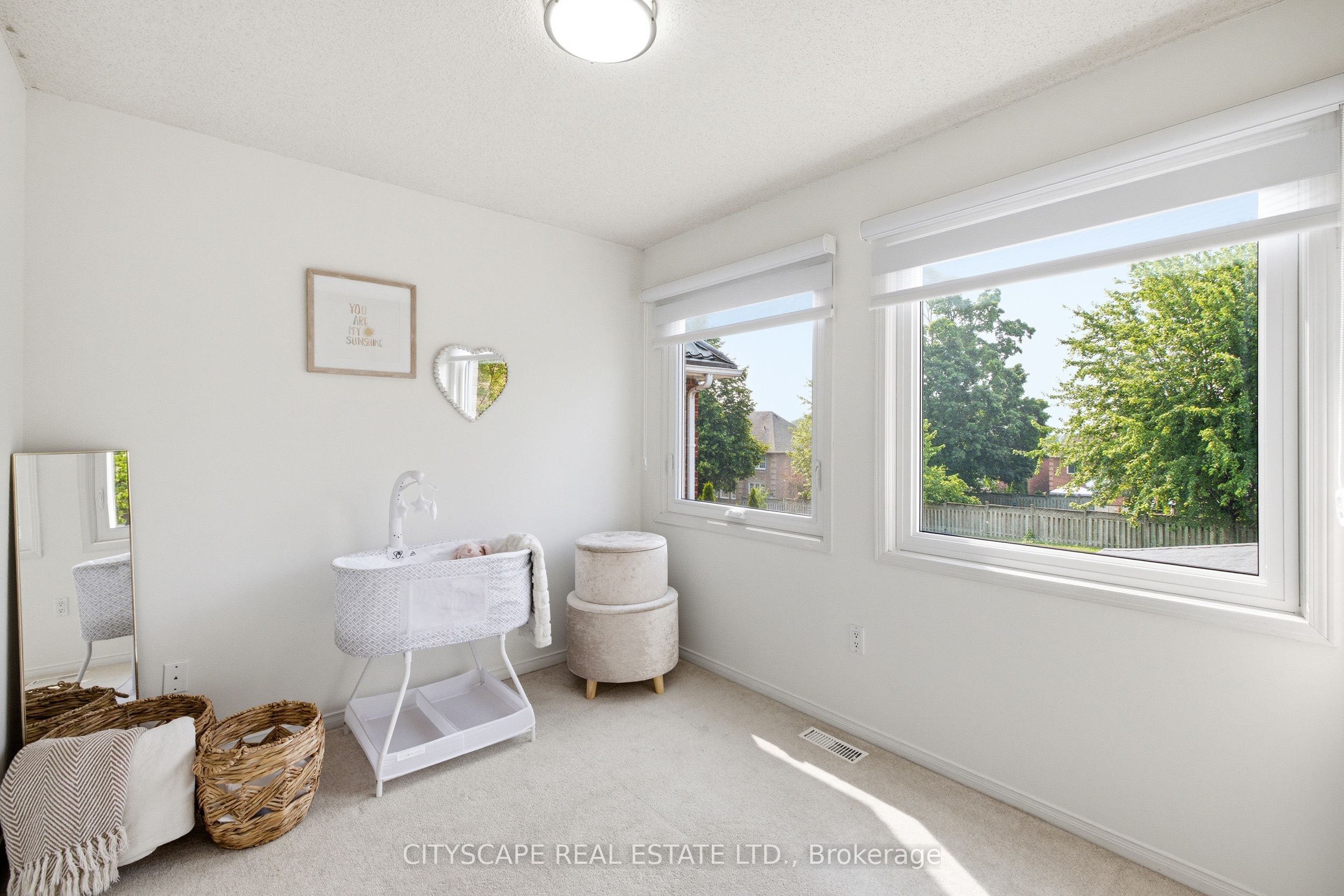1143 Windgrove Square Property Photo 24