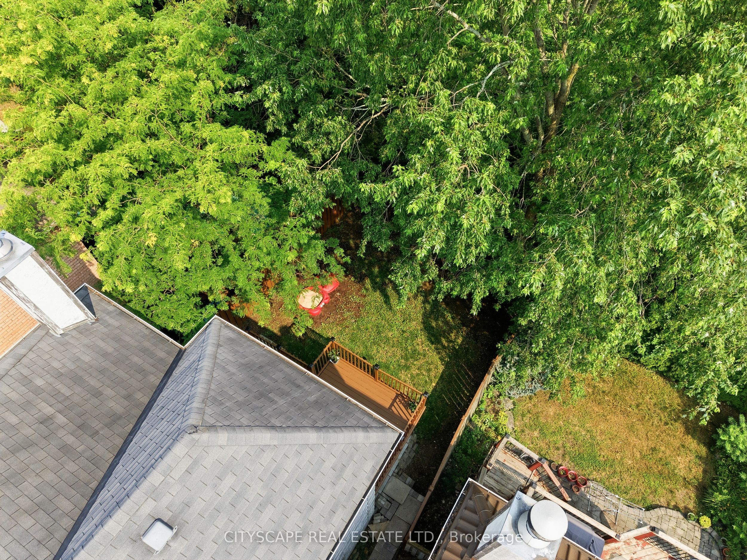 1143 Windgrove Square Property Photo 42