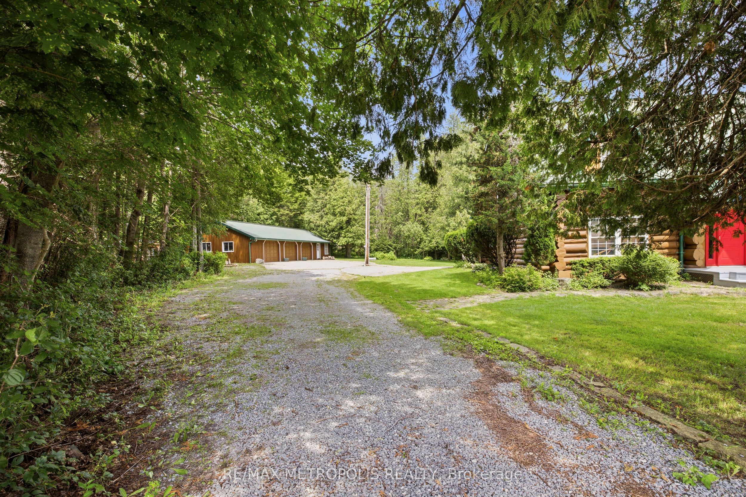 7535 Leskard Road Property Photo 9