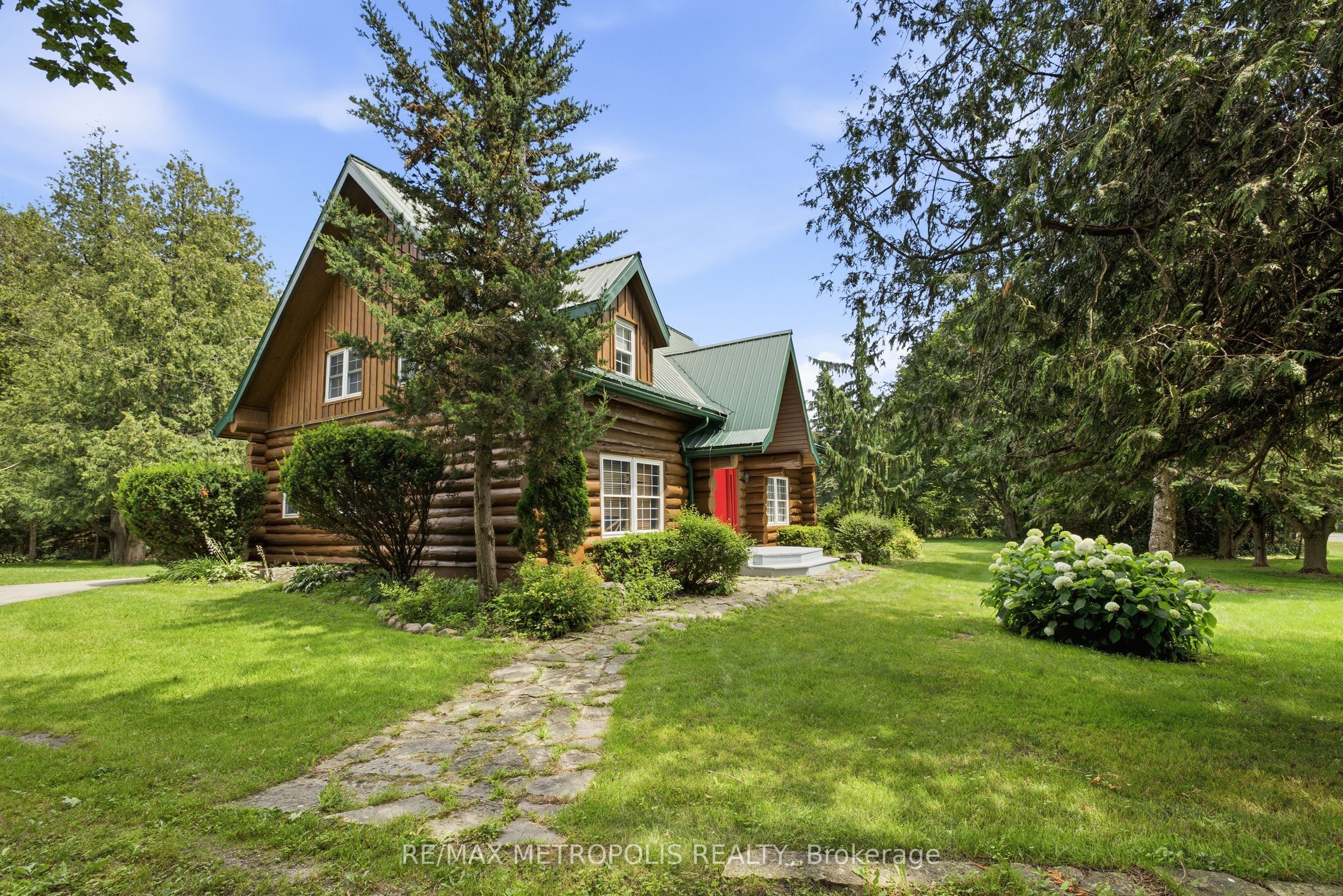 7535 Leskard Road Property Photo 10