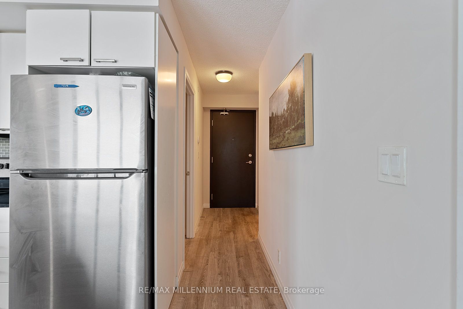 2150 Lawrence Avenue E 1609 Property Photo 4