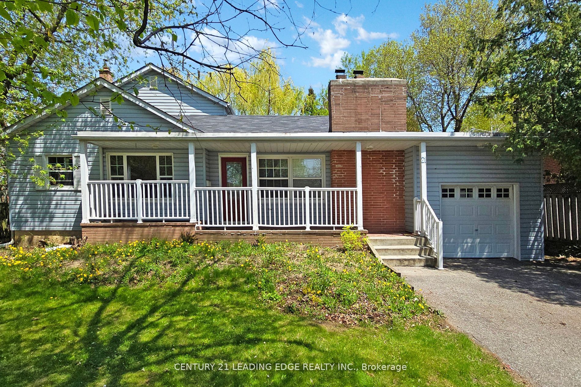 21 Wexford Boulevard B Property Photo 4