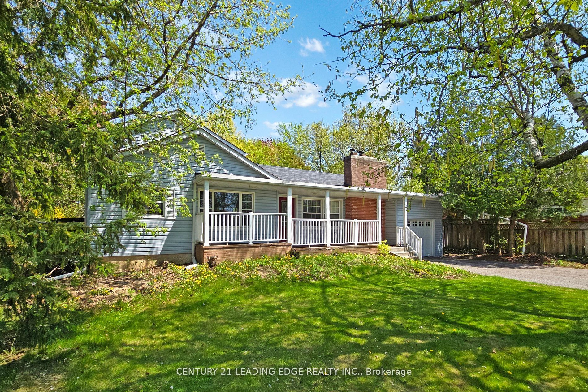 21 Wexford Boulevard B Property Photo 5