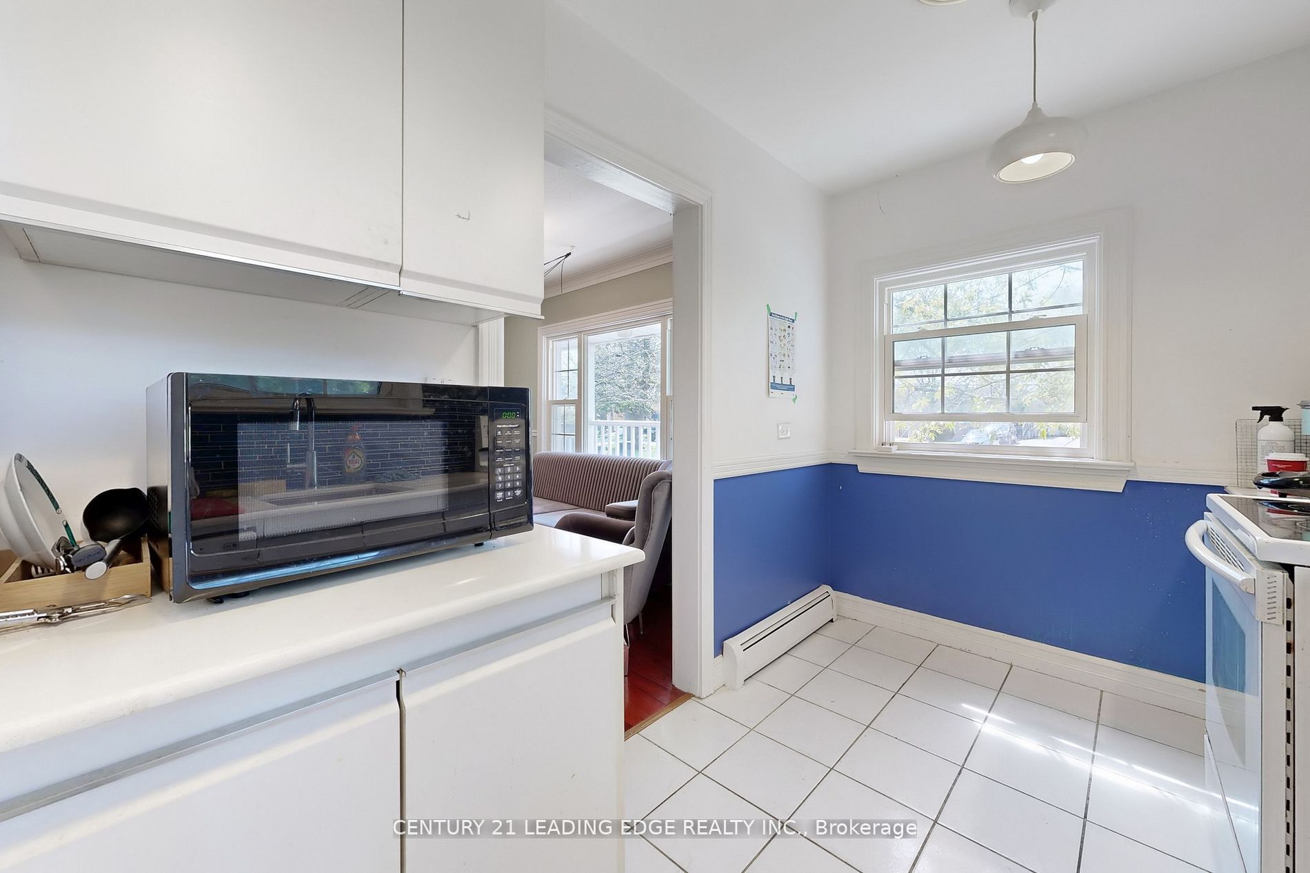 21 Wexford Boulevard B Property Photo 15