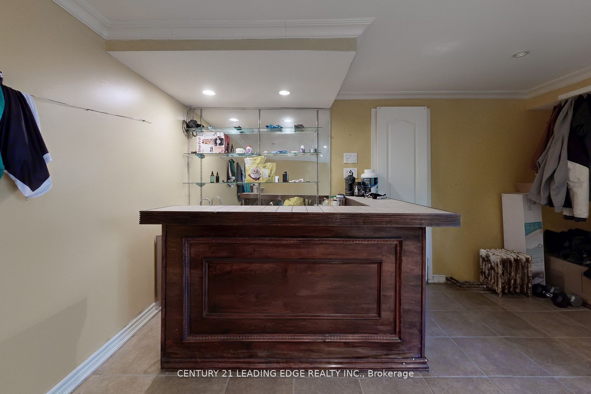 21 Wexford Boulevard B Property Photo 34