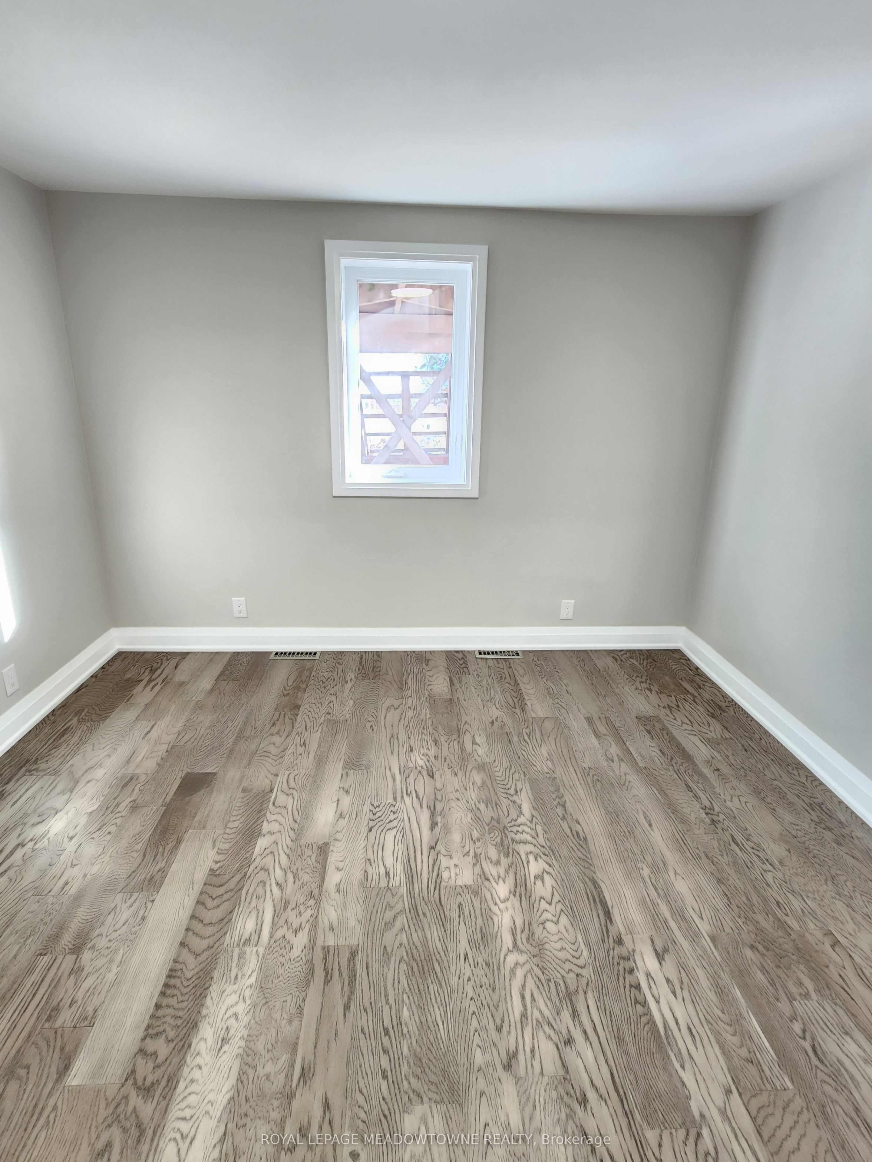119 Colborne Street E Property Photo 7