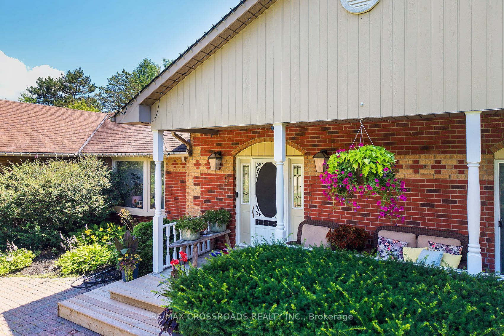5 Buttery Court Property Photo 4