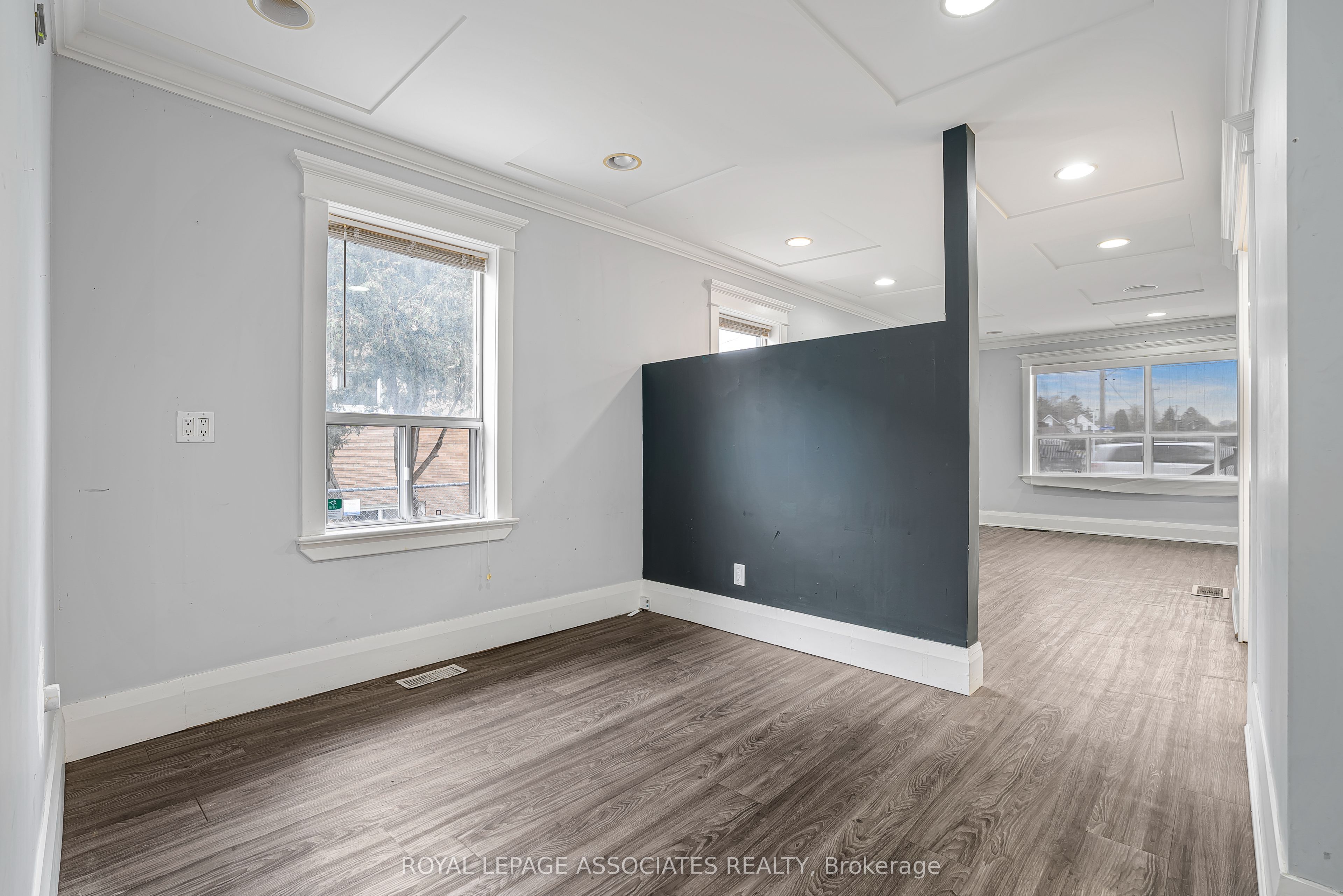 951 Simcoe Street N Property Photo 7