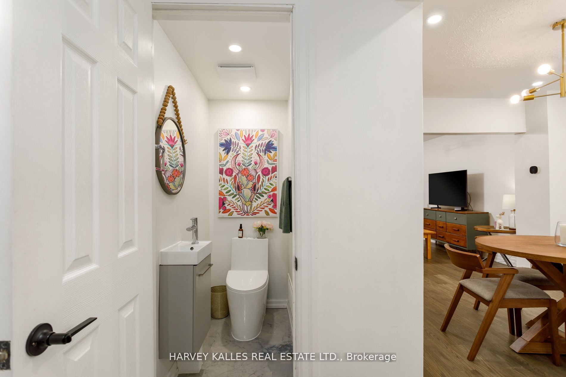 139 King Edward Avenue Property Photo 13