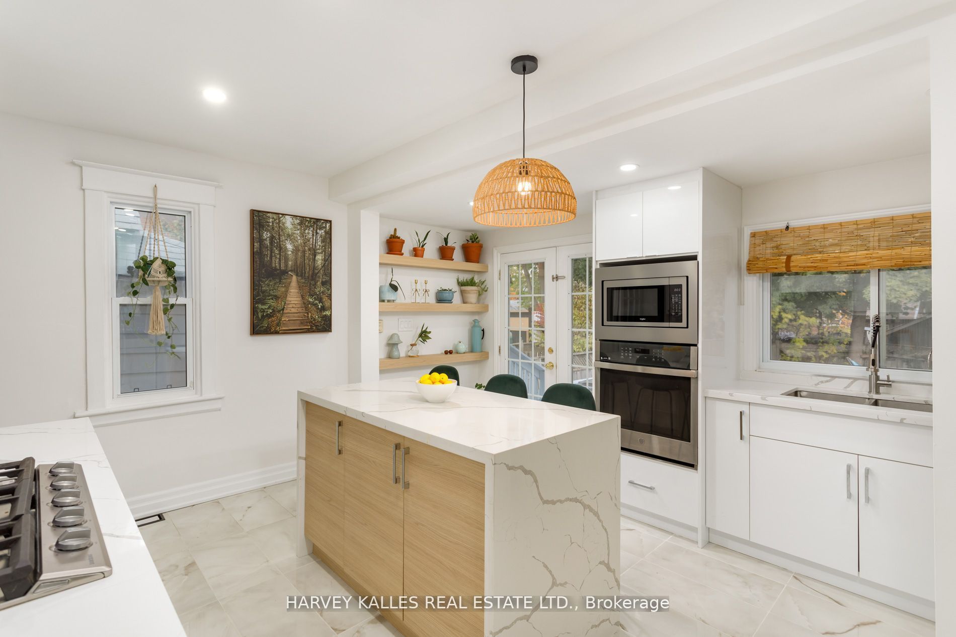 139 King Edward Avenue Property Photo 16
