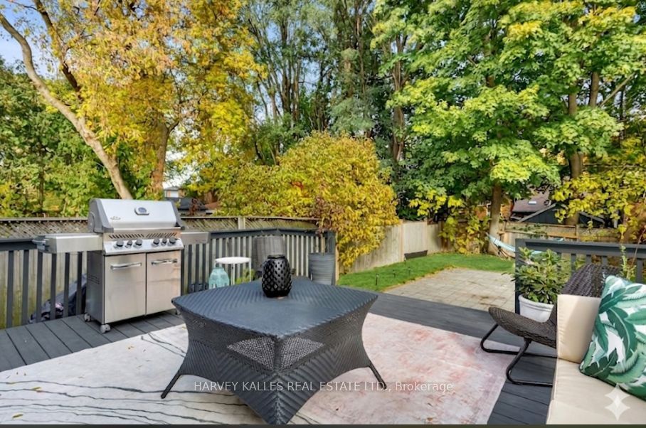 139 King Edward Avenue Property Photo 21