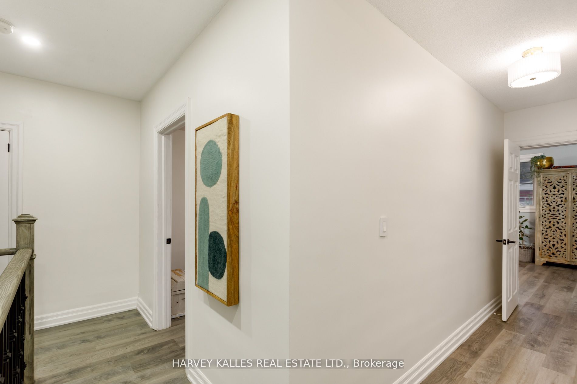 139 King Edward Avenue Property Photo 31