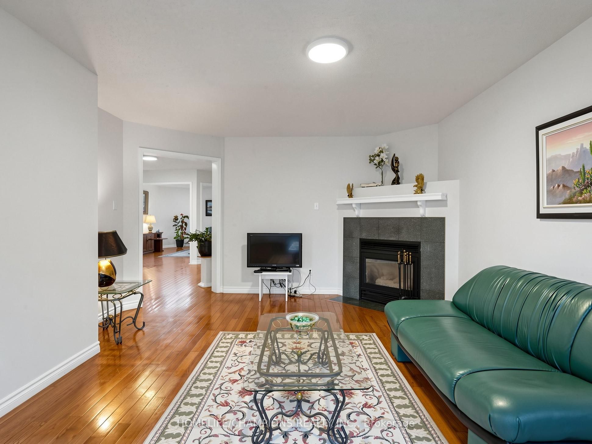 1622 Sandhurst Crescent Property Photo 10