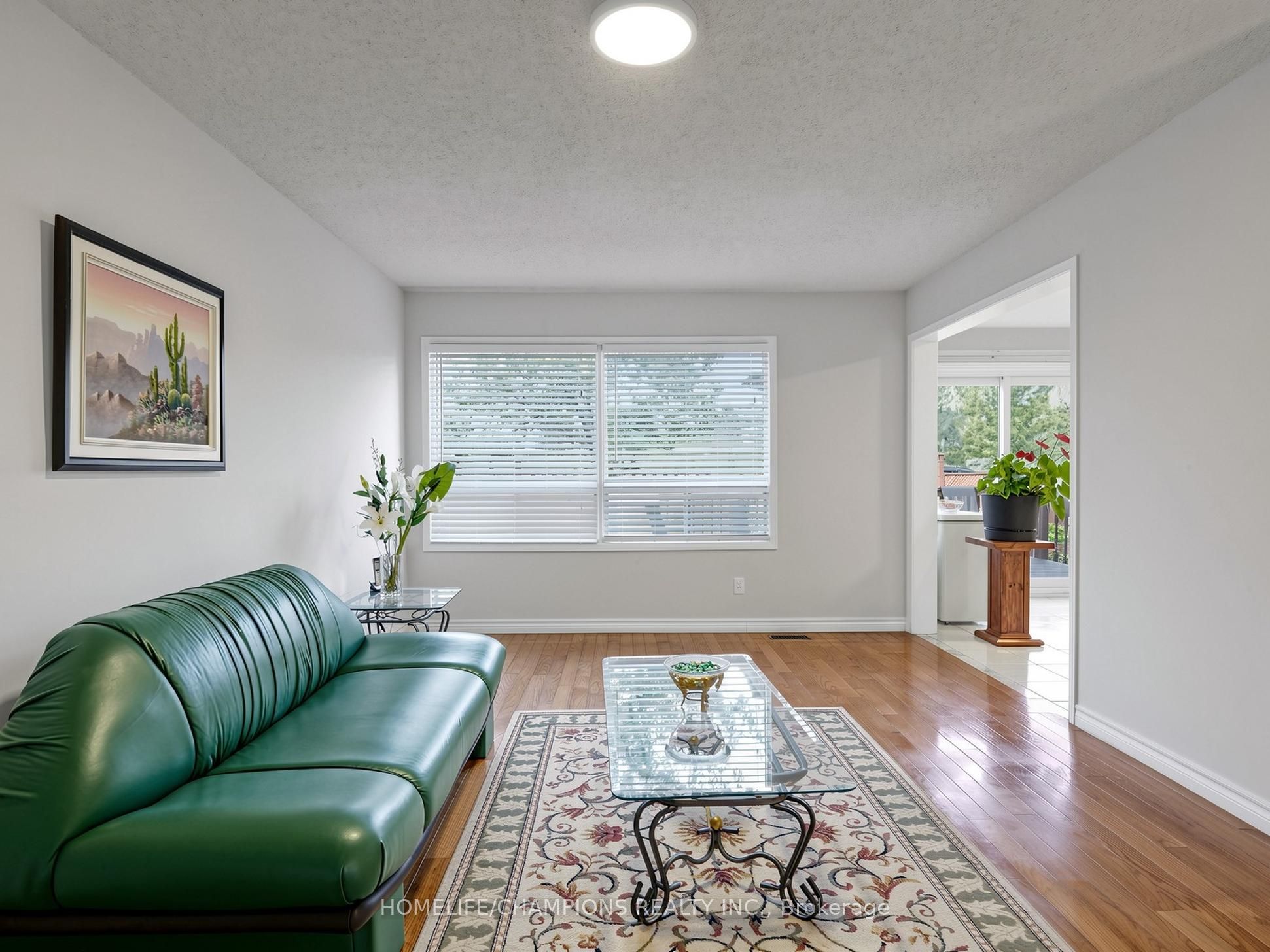 1622 Sandhurst Crescent Property Photo 12