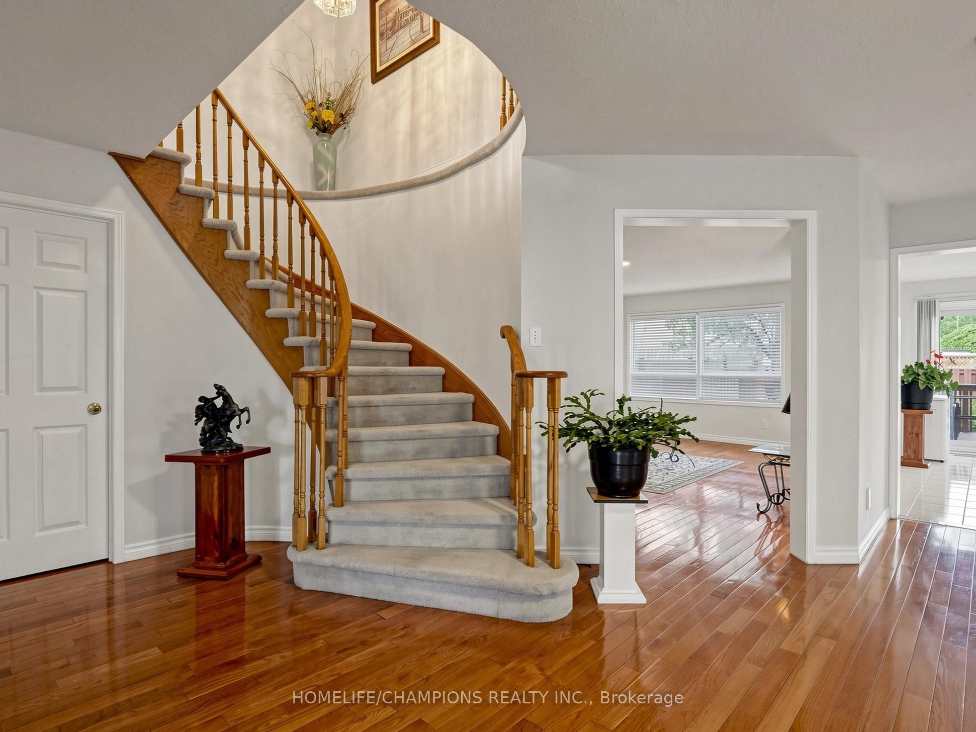 1622 Sandhurst Crescent Property Photo 20