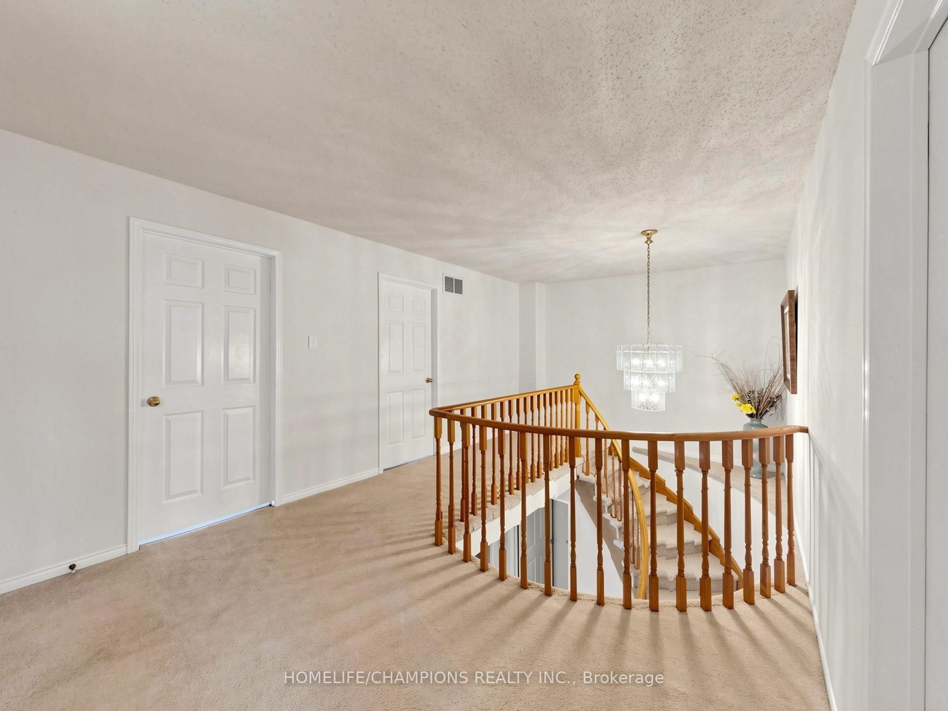 1622 Sandhurst Crescent Property Photo 22