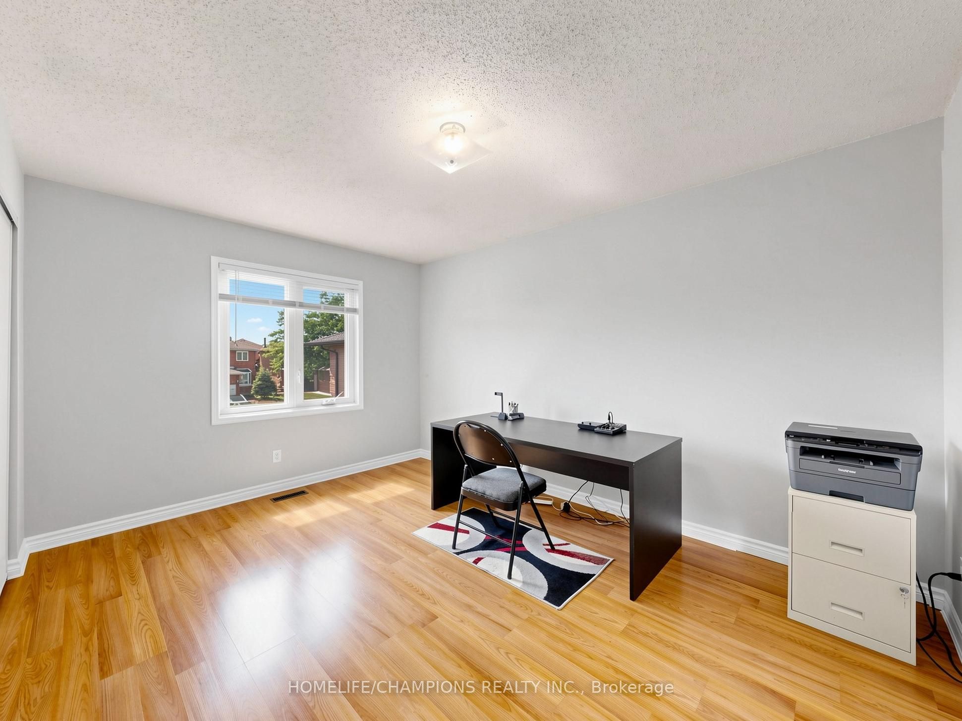 1622 Sandhurst Crescent Property Photo 30