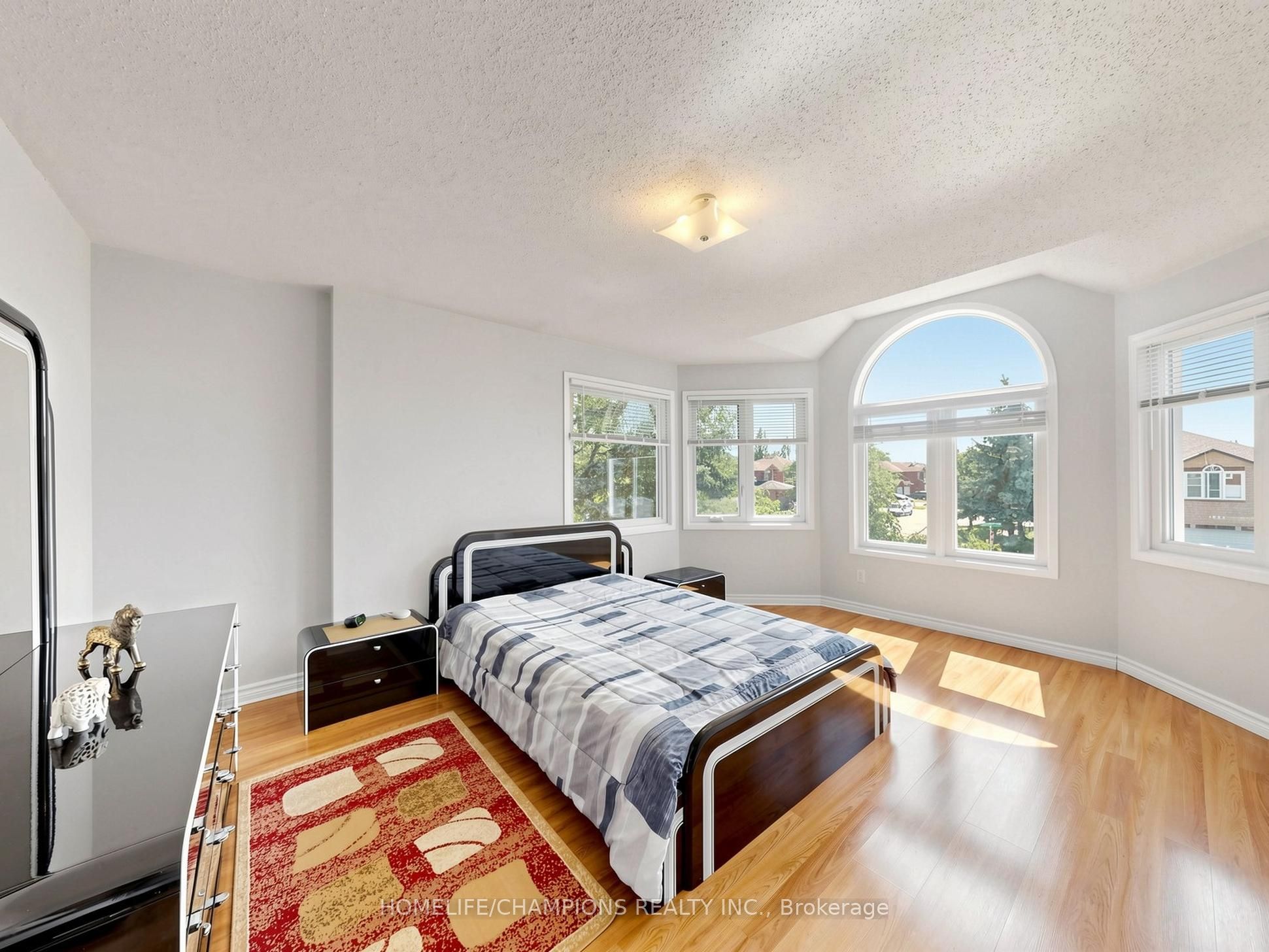 1622 Sandhurst Crescent Property Photo 31