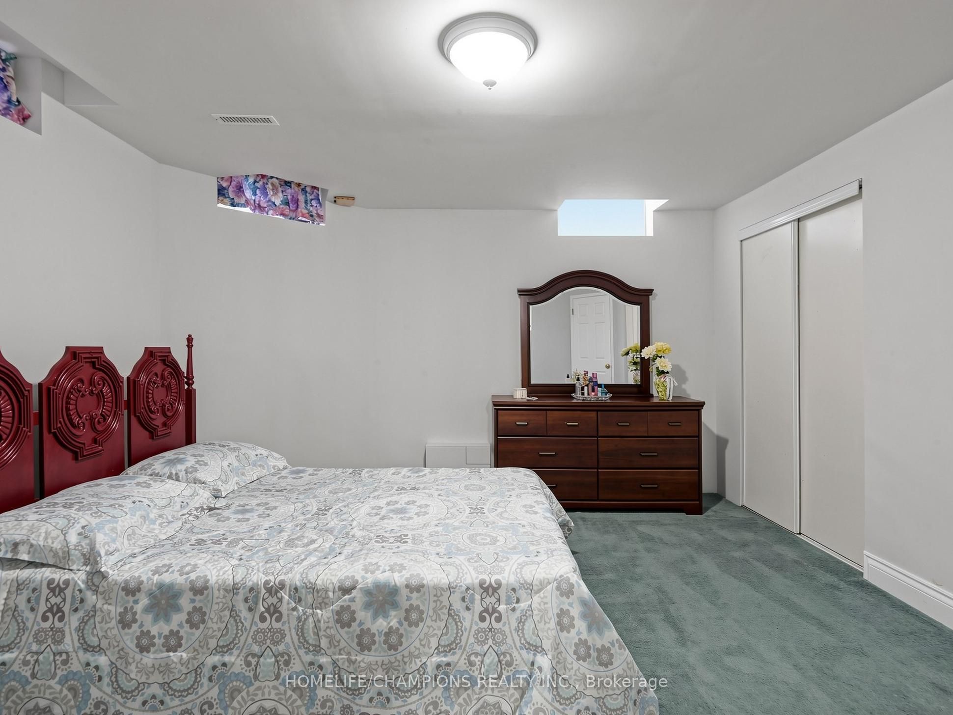 1622 Sandhurst Crescent Property Photo 42