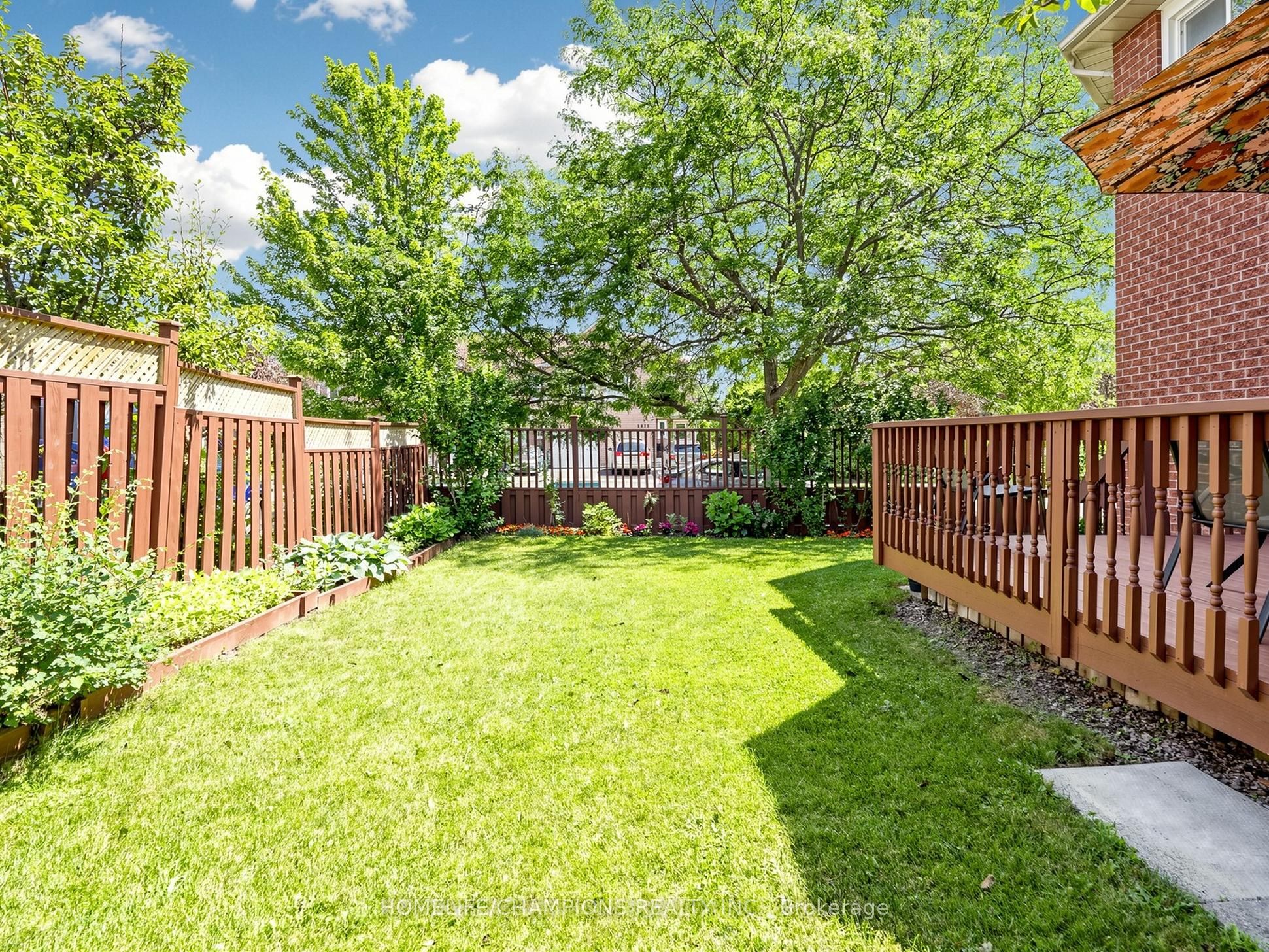 1622 Sandhurst Crescent Property Photo 47