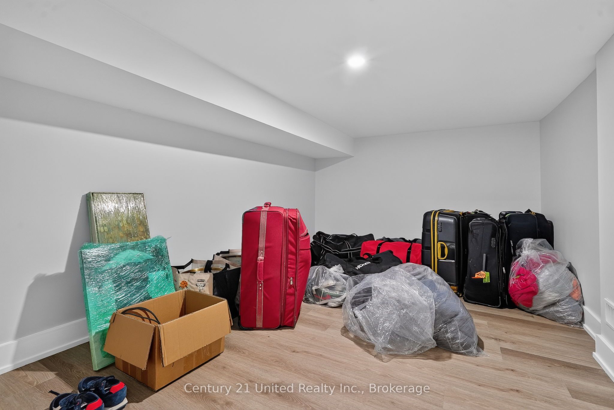 1040 Suddard Avenue 2 (lower Level) Property Photo 28
