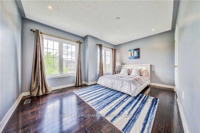 135 Rushworth Drive Property Photo 13