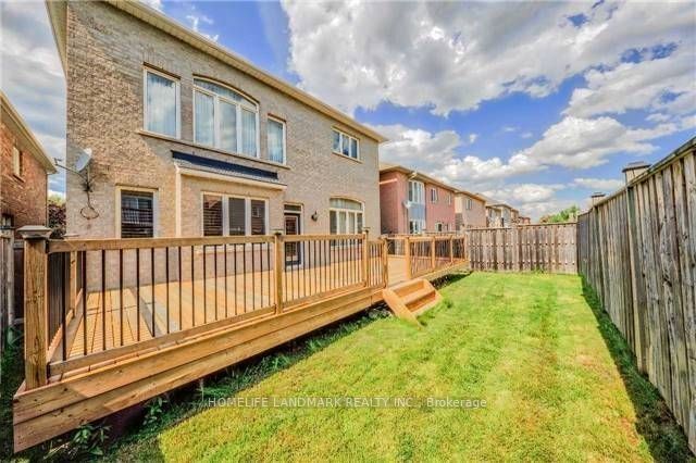 135 Rushworth Drive Property Photo 18